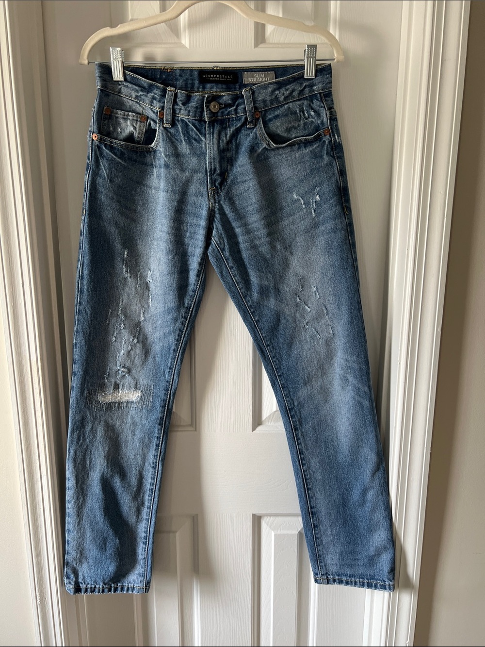 Aeropostale Men's Slim Straight Distressed Blue Jeans